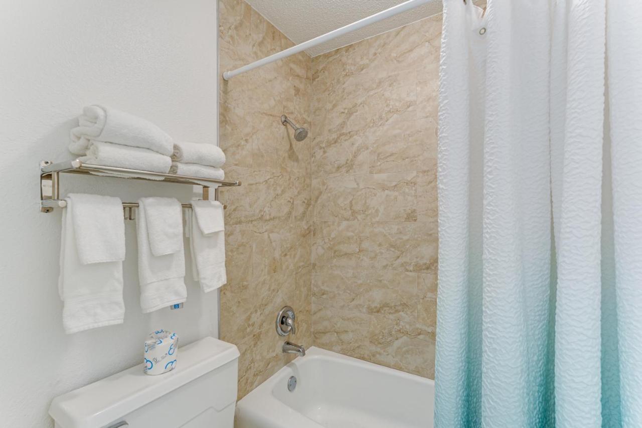 Sarasota Cay Club #612 - Heated Pool, Bunk Beds, Huge Tv, Tiki Bar, More! South Bradenton Buitenkant foto
